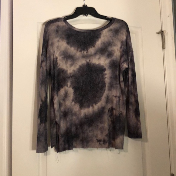 Rue 21 Distressed grey and black marble Sweater - Picture 2 of 2